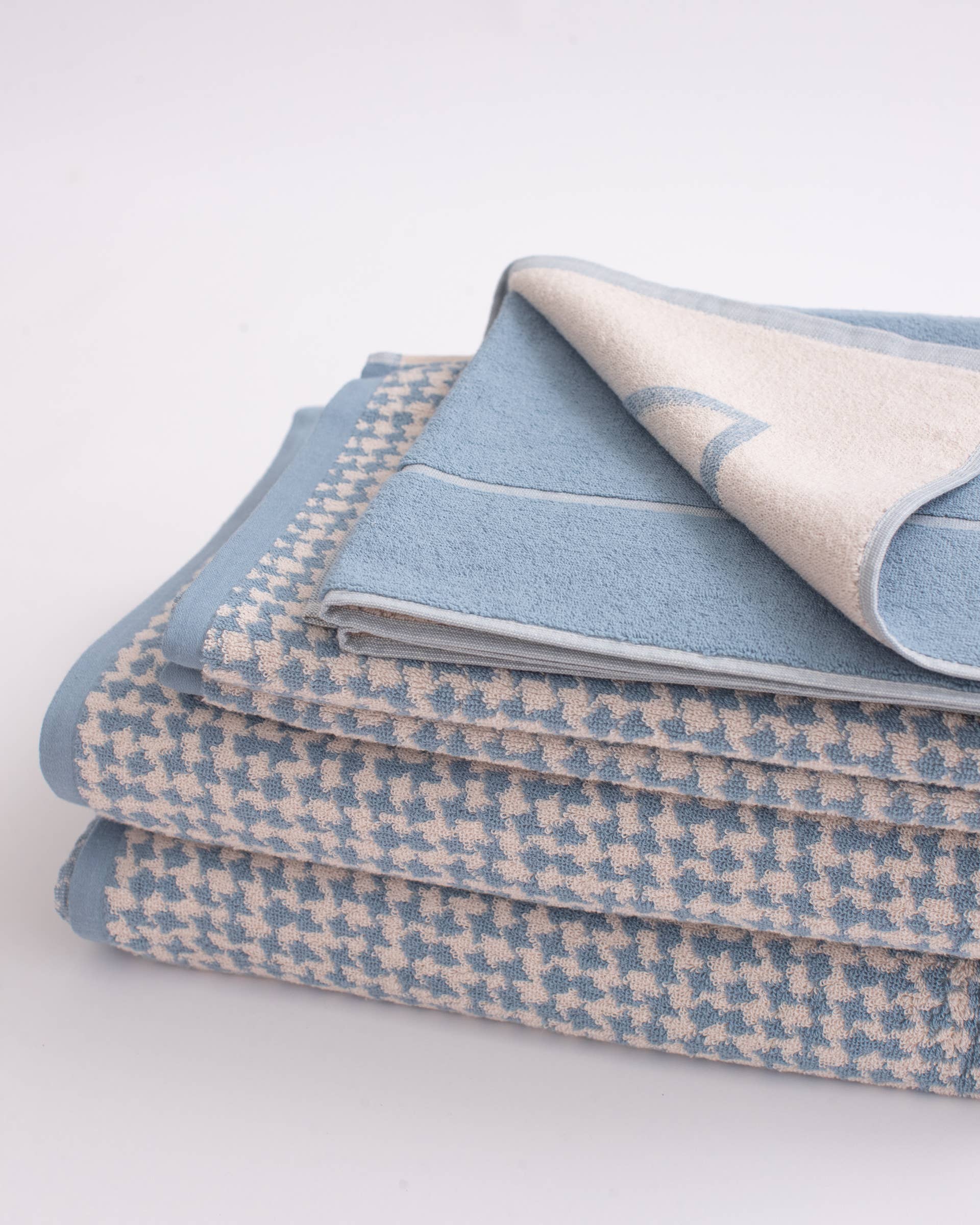 houndstooth bath sheet - haus divided