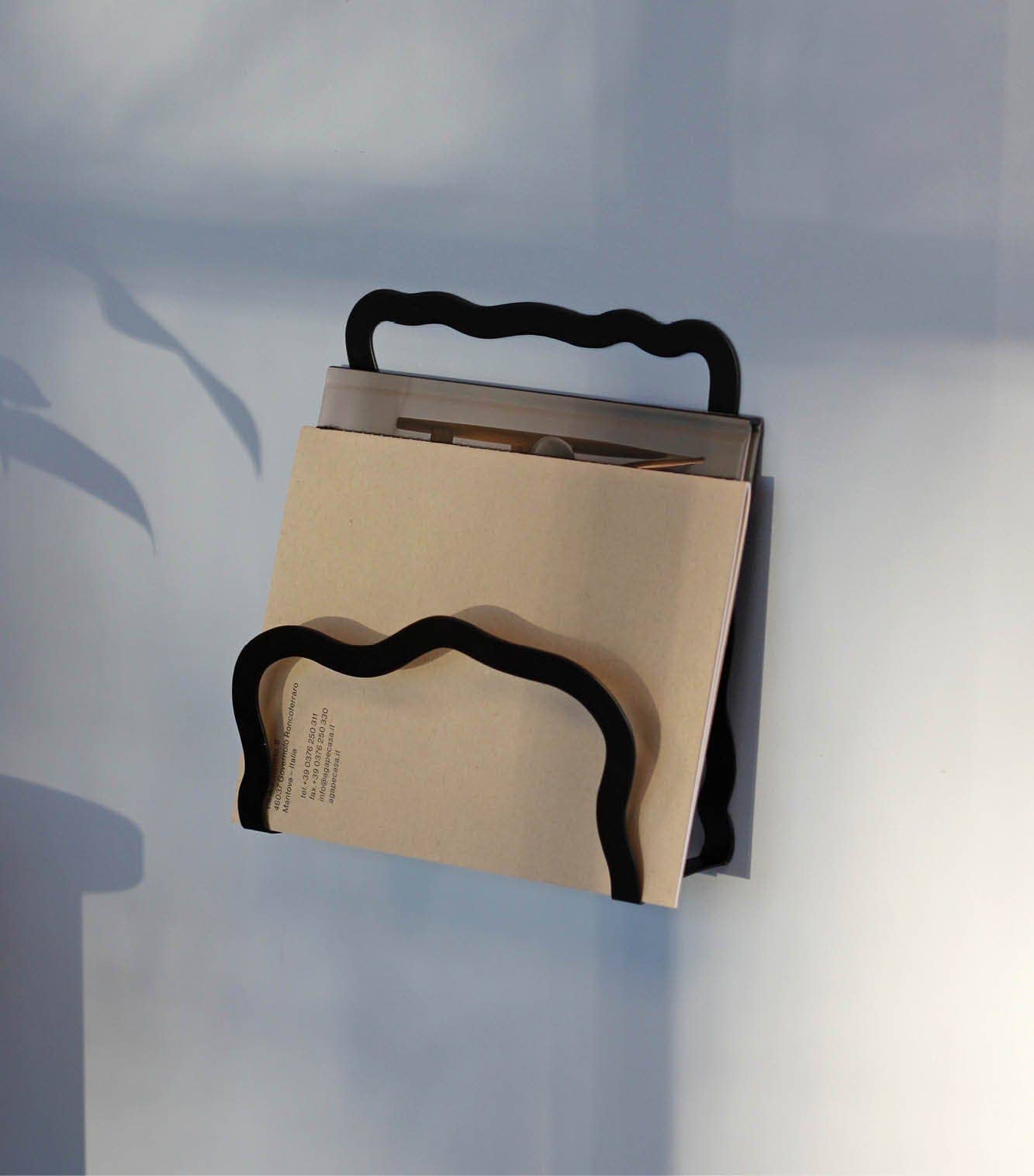 fumi magazine holder - haus divided